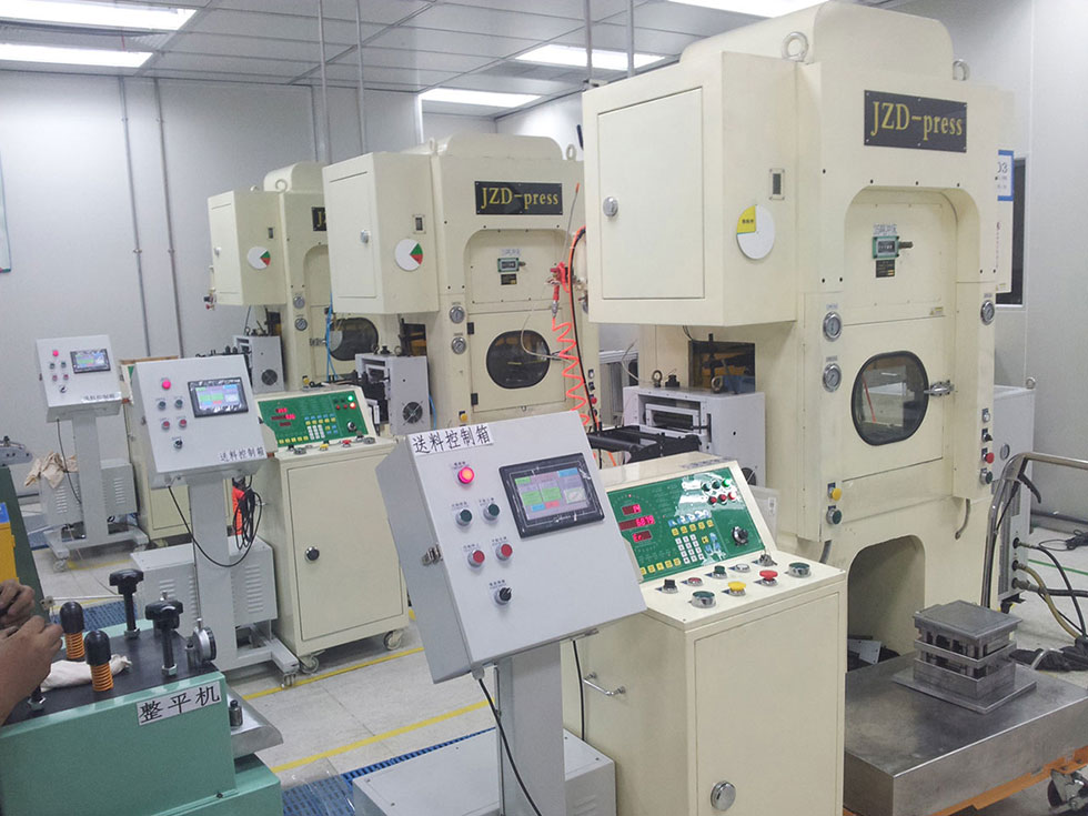 日本沖壓機(jī)